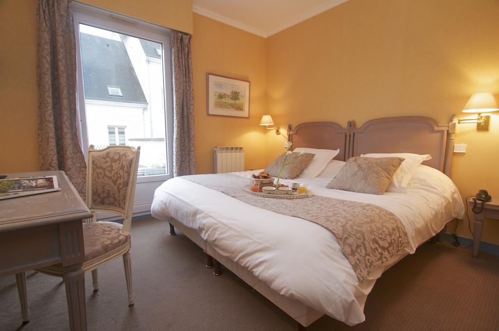 Hotel Sully Nogent-le-Rotrou Room photo